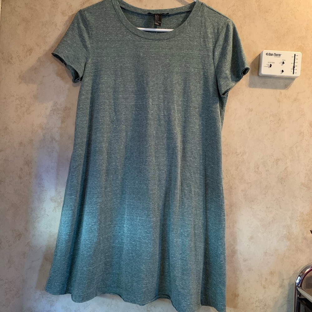 Forever 21 T-shirt dress
